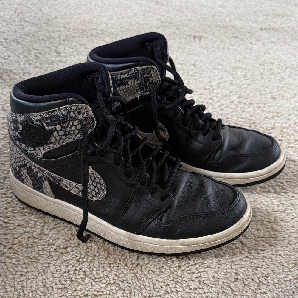 Nike Air Jordan 1 Retro High ‘Snakeskin’